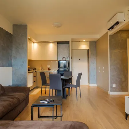 Waterfront Luxury - Free Parking Apartman Belgrád