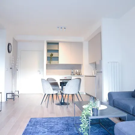 Waterfront Luxury - Free Parking Apartman